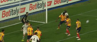 发现半岛体育-专家解读VAR！这球不判不会推翻，判了也不会推翻！